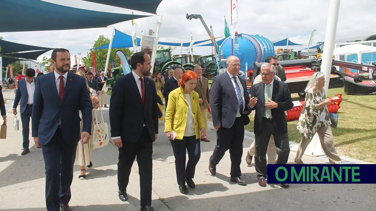 Dois ministros na inauguração da Feira Nacional de Agricultura em Santarém