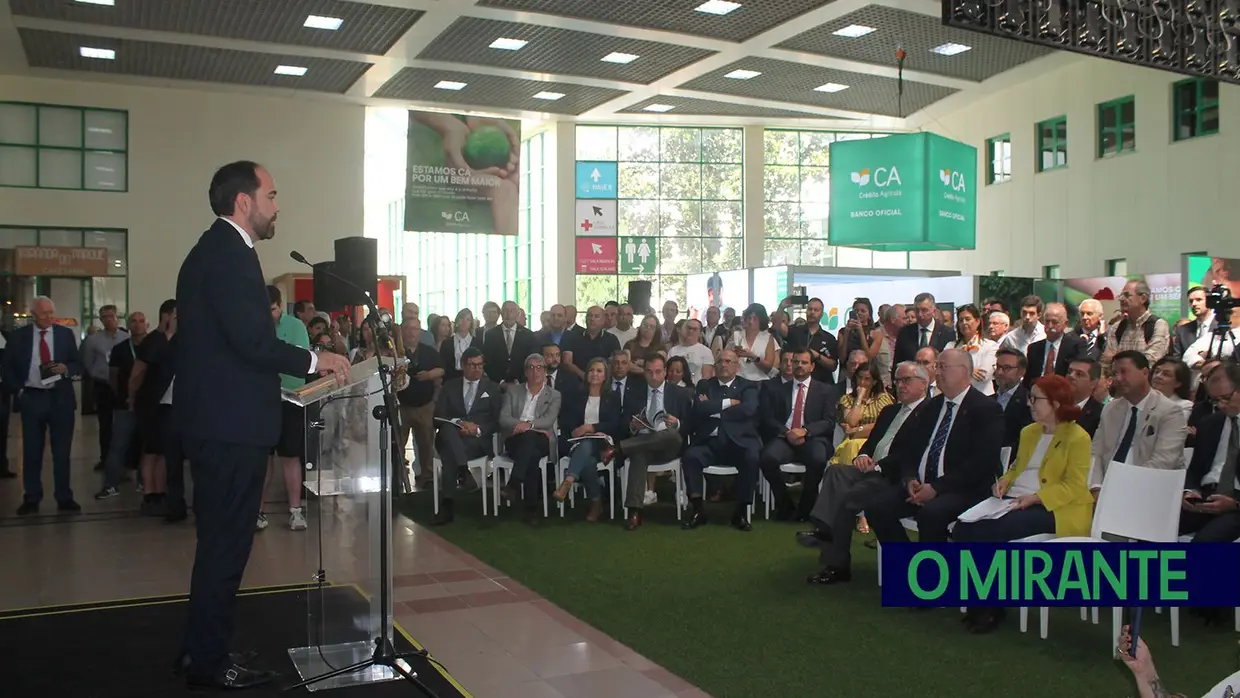Dois ministros na inauguração da Feira Nacional de Agricultura em Santarém