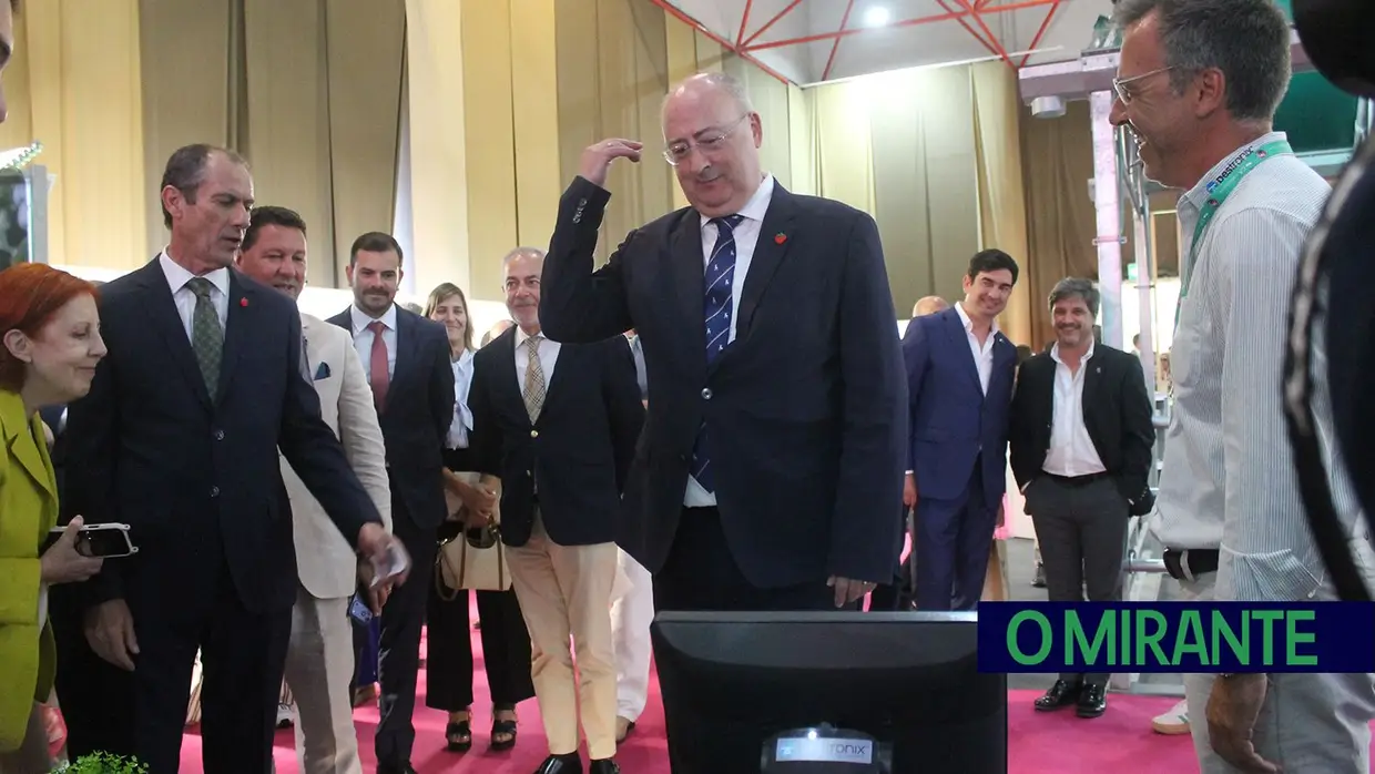 Dois ministros na inauguração da Feira Nacional de Agricultura em Santarém