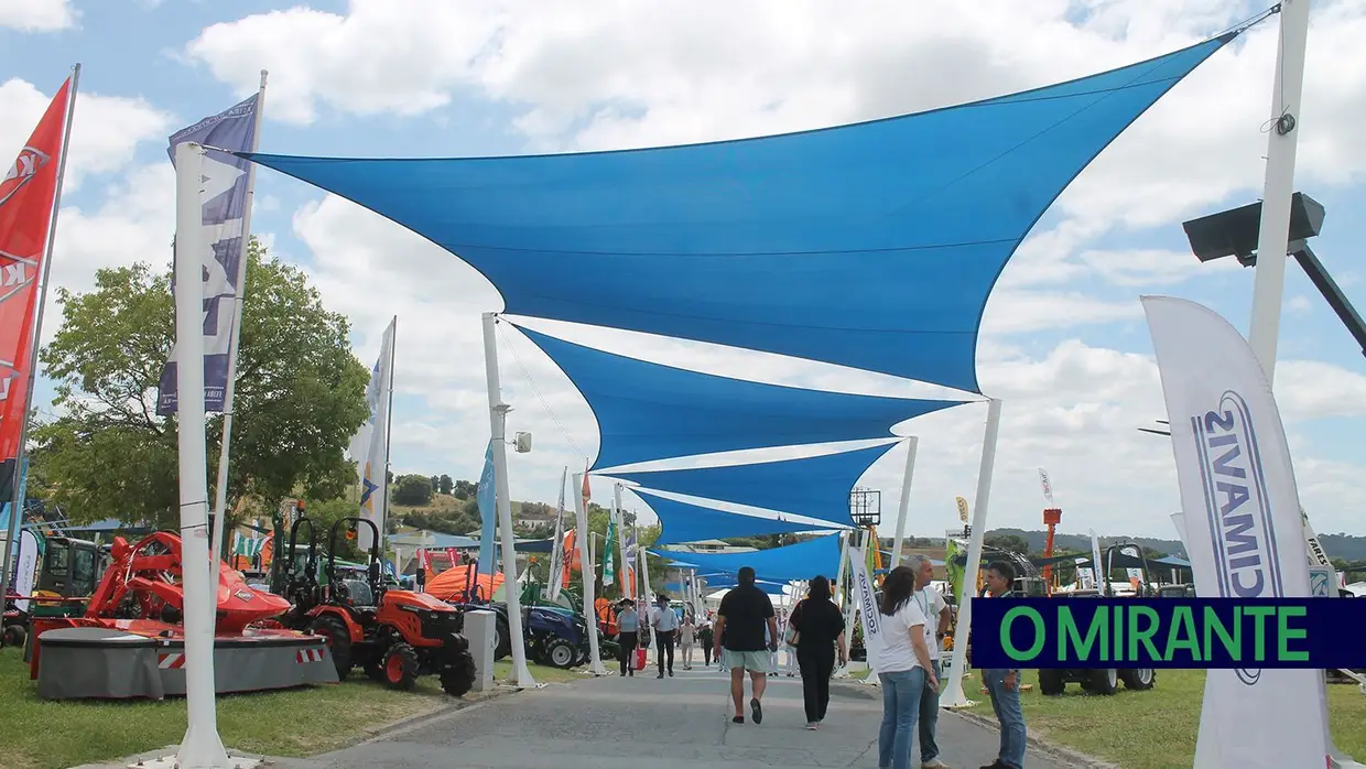 Dois ministros na inauguração da Feira Nacional de Agricultura em Santarém