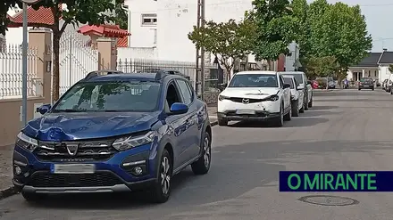 Câmara de Alpiarça garante que imóvel na Avenida Carlos Relvas está licenciado como armazém