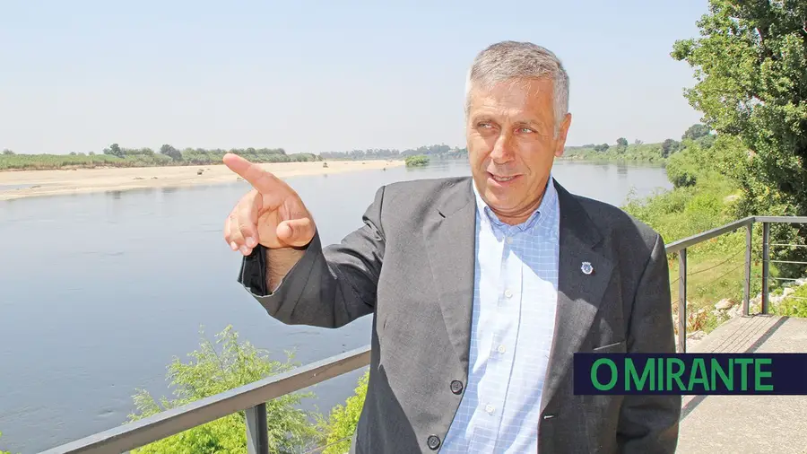 Manuel Mourato: “as autarquias locais vivem de pessoas e não de partidos políticos”