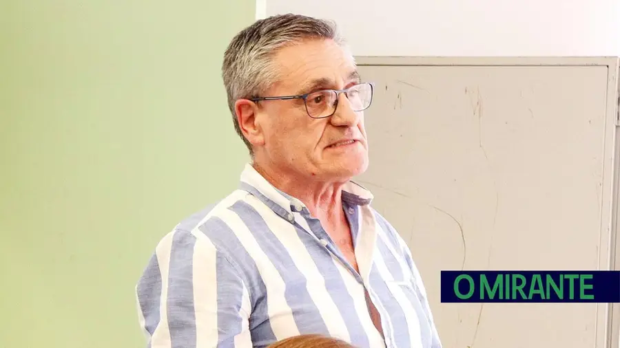Agravamento do IMI contestado por munícipe de Alcanena que diz ter casa sem sinais de abandono