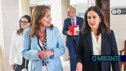 Ministra da Justiça não se compromete com novo Palácio da Justiça em Santarém