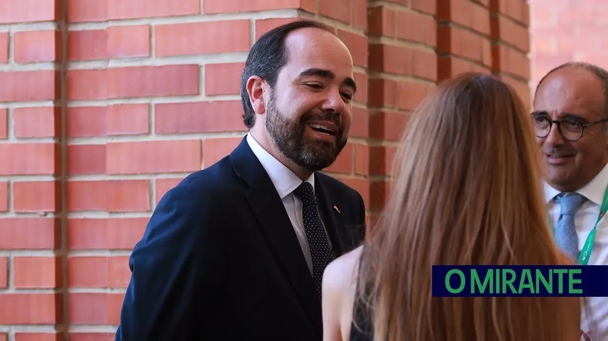 Luís Montenegro visita Feira Nacional da Agricultura e ouve apelos do sector