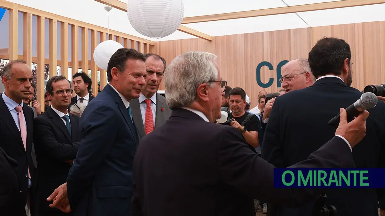 Luís Montenegro visita Feira Nacional da Agricultura e ouve apelos do sector