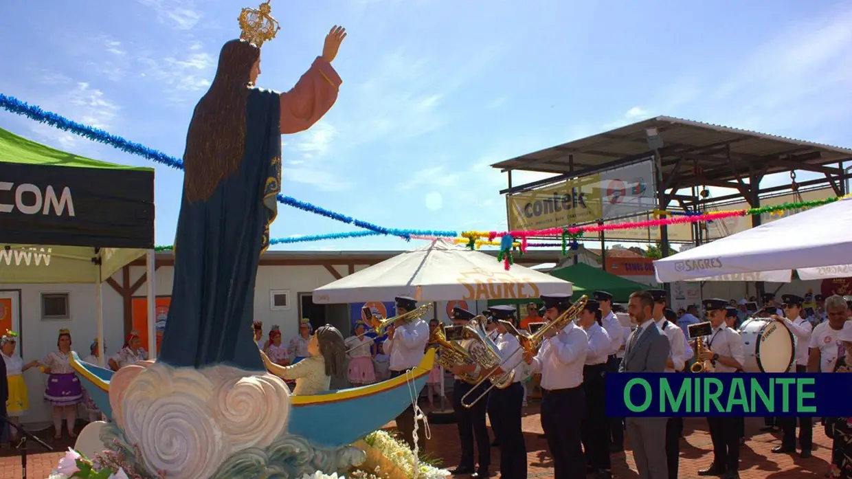 Póvoa de Santa Iria celebrou cruzeiro religioso e cultural do Tejo com inauguração de salão