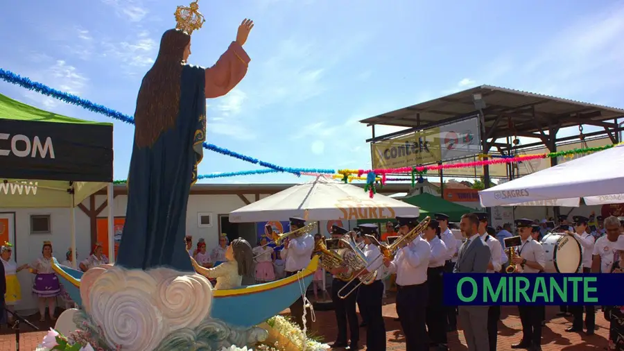 Póvoa de Santa Iria celebrou cruzeiro religioso e cultural do Tejo com inauguração de salão