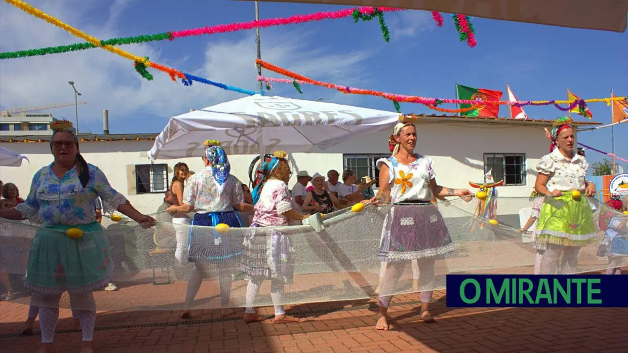 Póvoa de Santa Iria celebrou cruzeiro religioso e cultural do Tejo com inauguração de salão