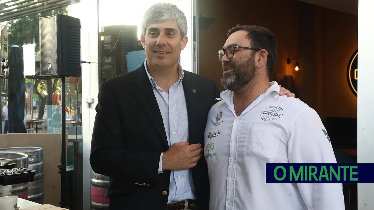 Festas da Cidade do Cartaxo arrancam com música, tradição e animação taurina