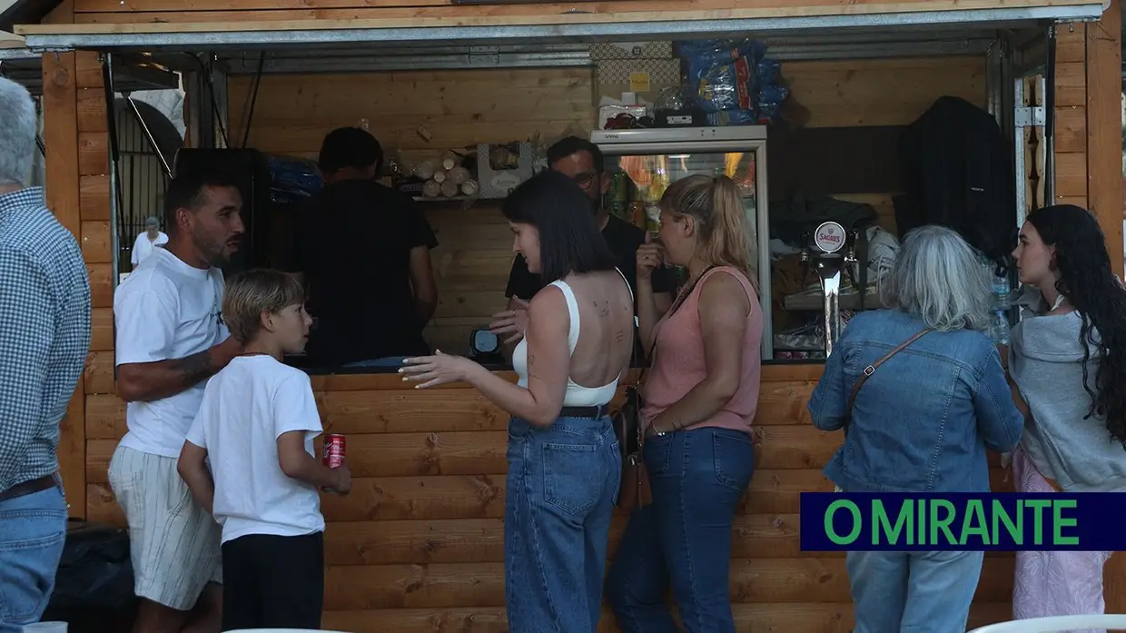 Festas da Cidade do Cartaxo arrancam com música, tradição e animação taurina