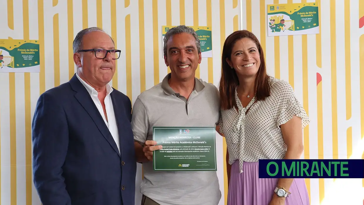 Associação de Futebol de Santarém distinguiu mérito escolar e desportivo