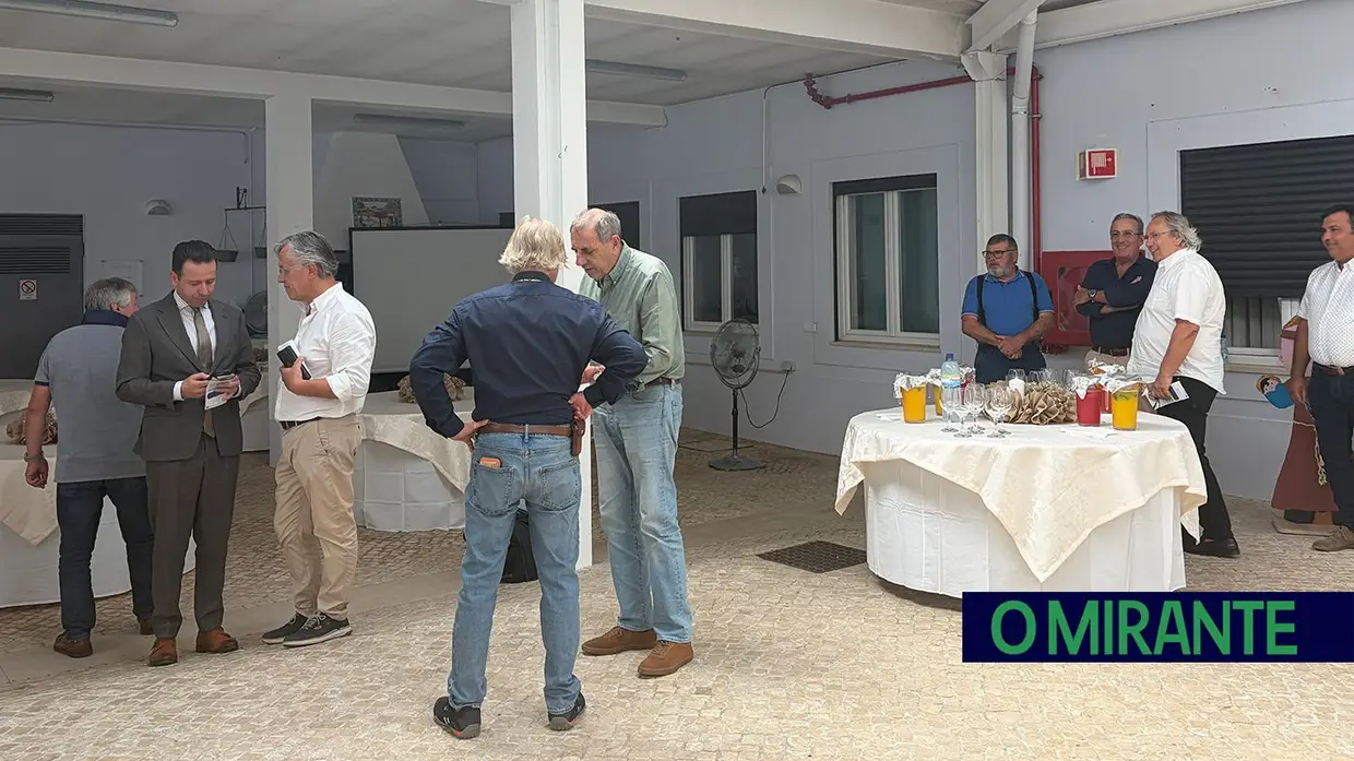 Centro Social Paroquial da Serra inaugura Espaço de Fisioterapia + Perto