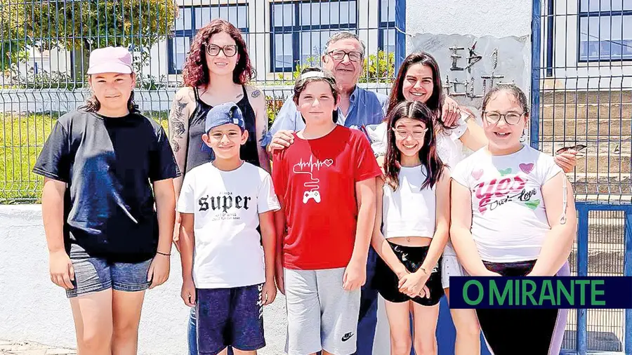 Valorização do mérito escolar é investimento no futuro dos jovens da Parreira