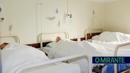 Doentes continuam internados nos hospitais apesar de já terem alta clínica