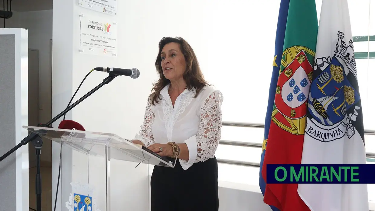 Biblioteca Municipal de Vila Nova da Barquinha passa a chamar-se oficialmente Carlos Matos Gomes