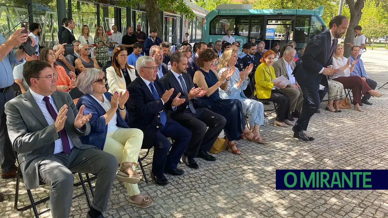 Lezíria do Tejo recebeu 16 autocarros eléctricos para a rede de transportes públicos