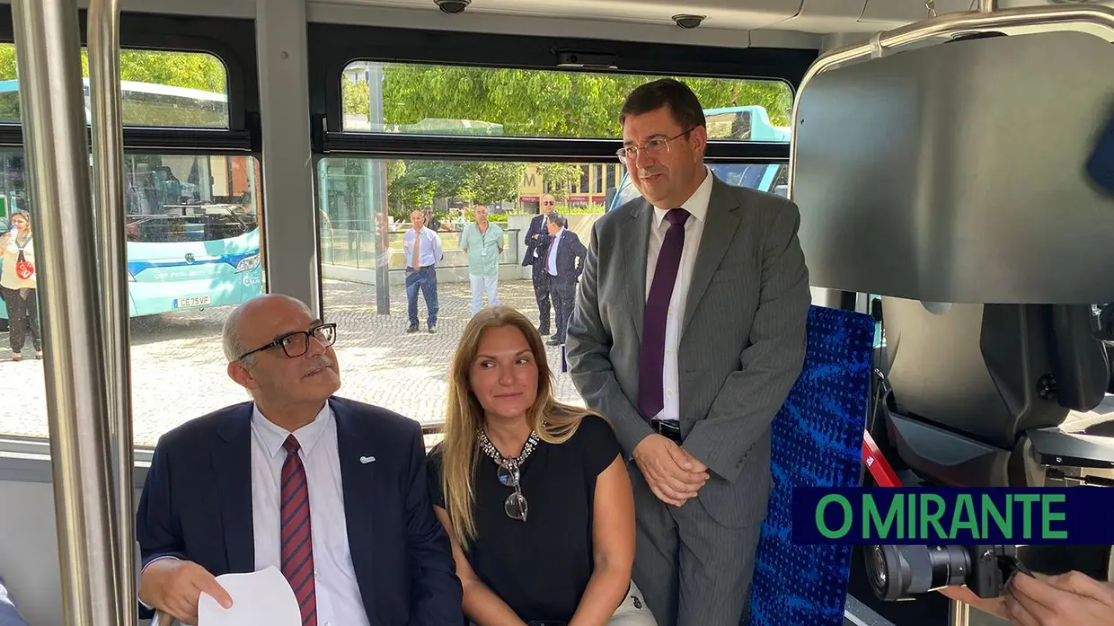 Lezíria do Tejo recebeu 16 autocarros eléctricos para a rede de transportes públicos