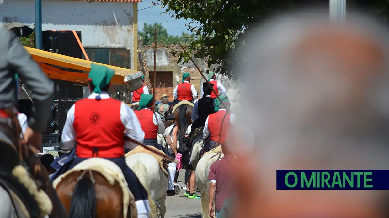 Benavente voltou a servir amizade com festa brava e sardinha assada