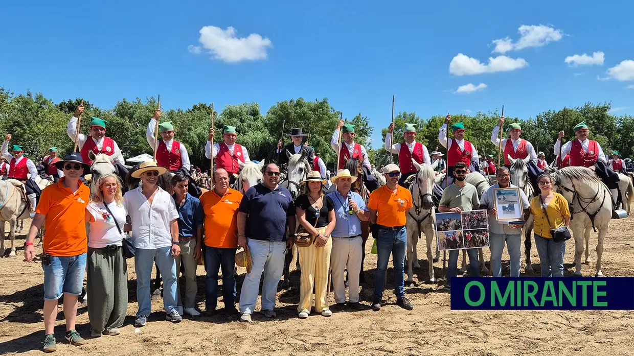 Benavente voltou a servir amizade com festa brava e sardinha assada