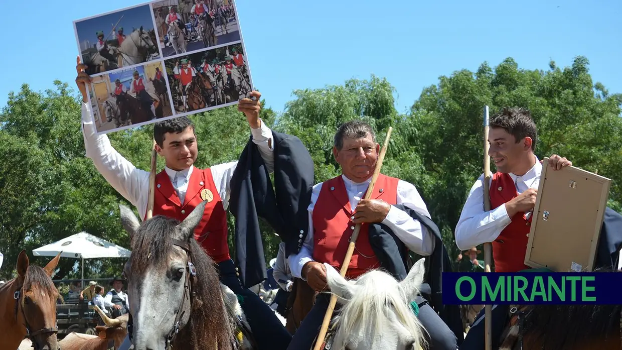 Benavente voltou a servir amizade com festa brava e sardinha assada