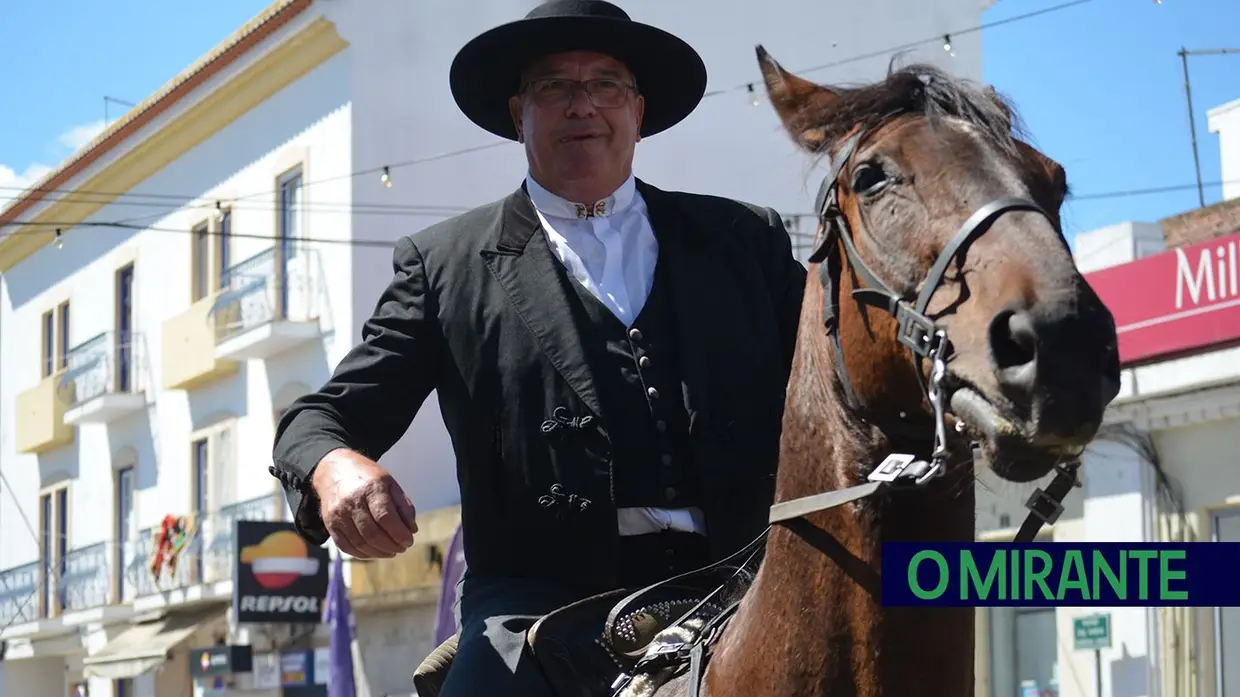 Benavente voltou a servir amizade com festa brava e sardinha assada