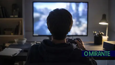 jovem jogar video jogos computador playstation ilustrativ