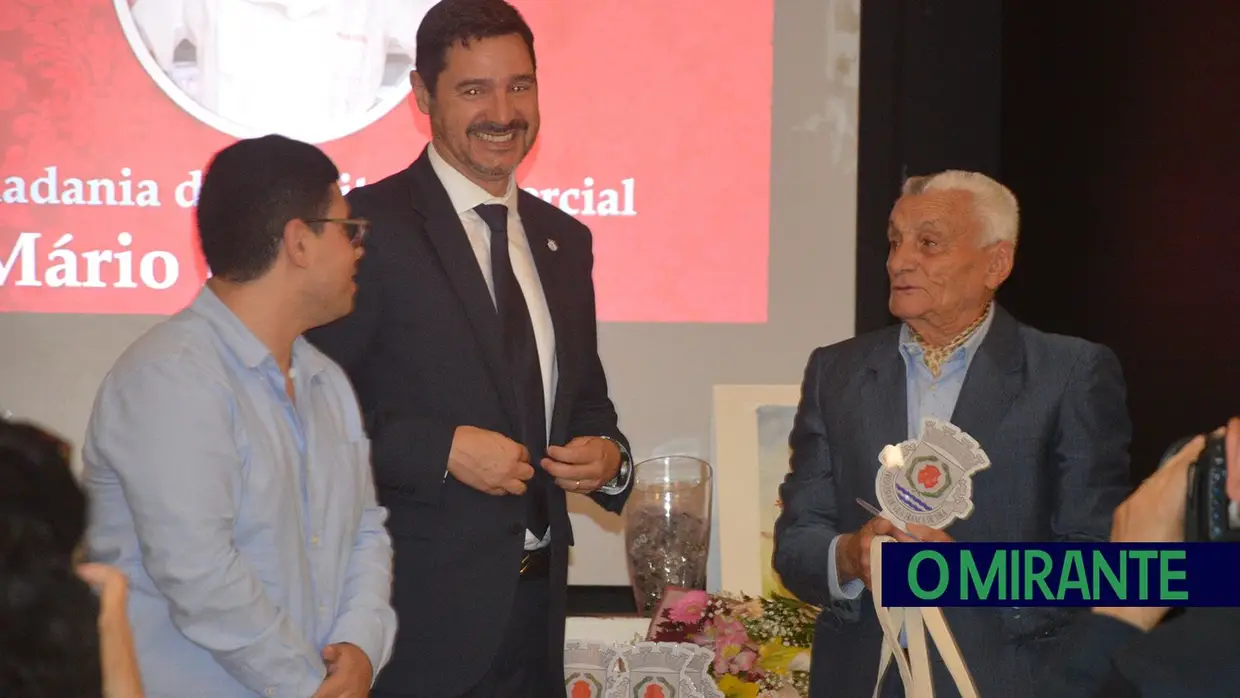 Vila Franca de Xira distingue cidadãos ilustres da cidade