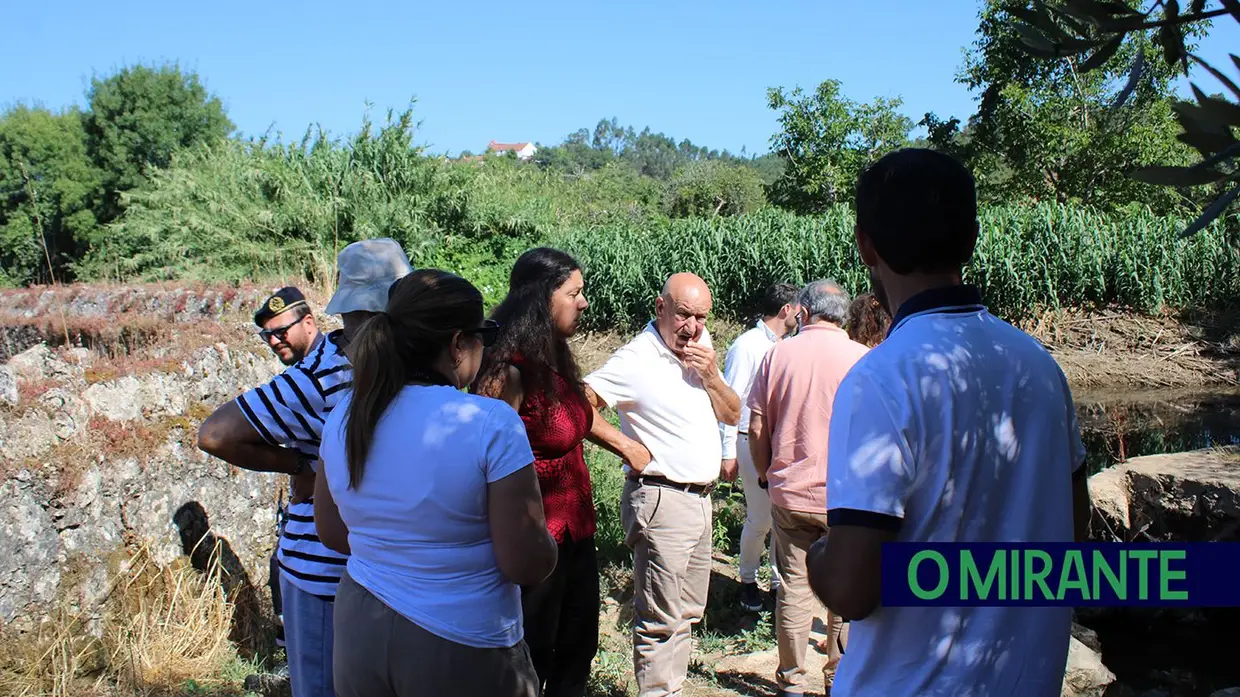 Executivo de Tomar no terreno para medir estragos e projectos na Sabacheira