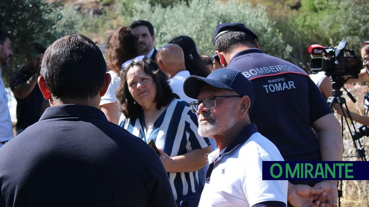 Executivo de Tomar no terreno para medir estragos e projectos na Sabacheira