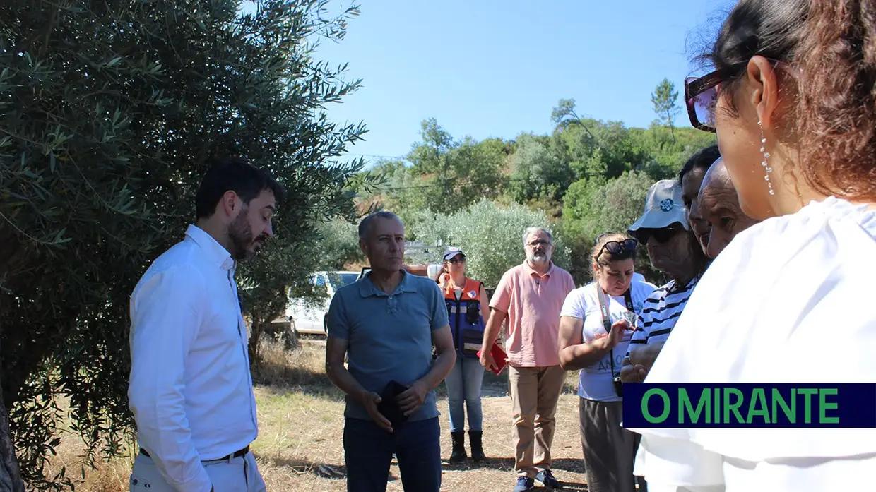 Executivo de Tomar no terreno para medir estragos e projectos na Sabacheira