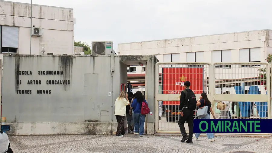 Candidatura para requalificar escola degradada em Torres Novas foi submetida