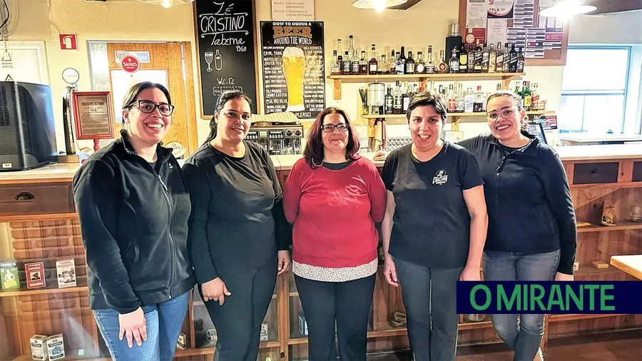 Taberna do Zé Cristino tem boa comida caseira, bom vinho e ambiente informal