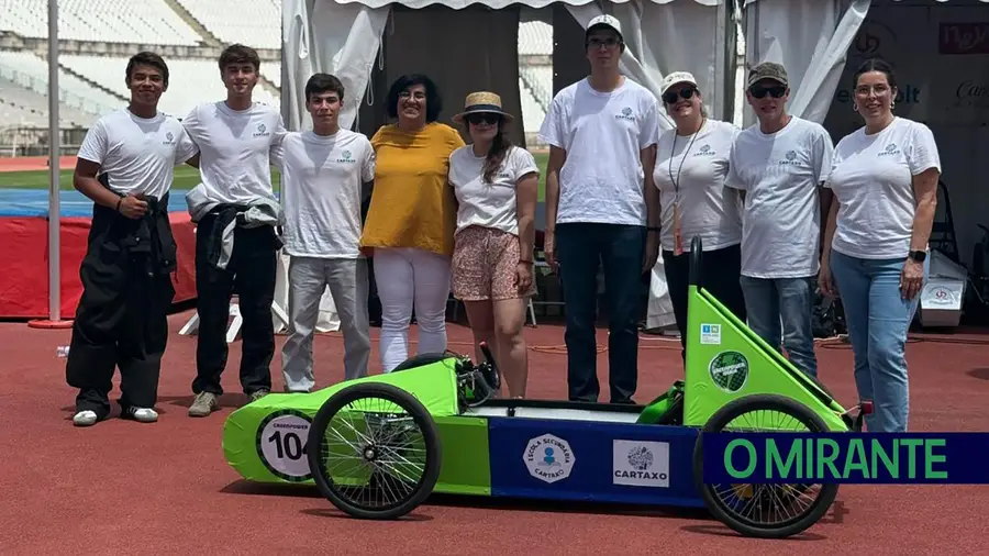 Escola Secundária do Cartaxo estreia-se na Greenpower F24 e termina competição em quarto lugar
