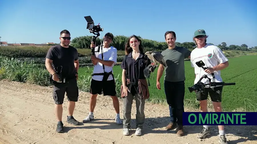 Falcoaria Real projecta Salvaterra em programa norte-americano sobre cortiça e vinho
