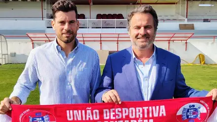 Vem do Dubai o novo director desportivo para o futebol da União de Santarém