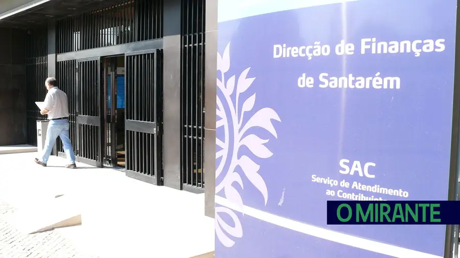 Trabalhadores das Finanças sem climatização em diversos serviços do distrito de Santarém