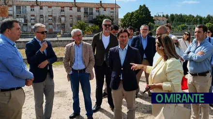 Há em Azambuja 96 casas do Estado degradadas e ao abandono