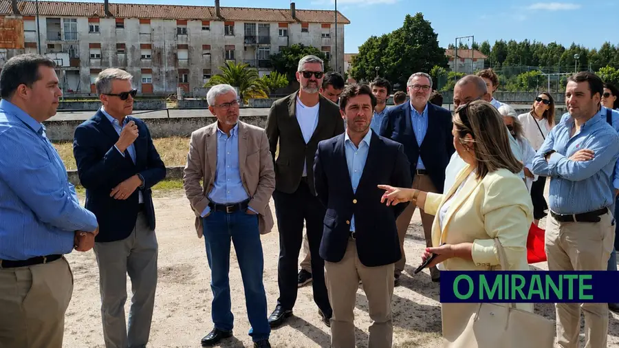 Há em Azambuja 96 casas do Estado degradadas e ao abandono