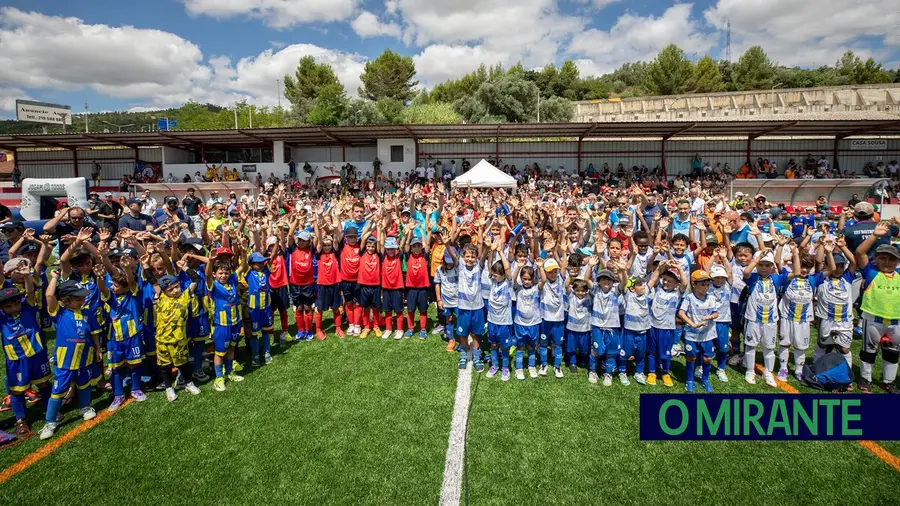 750 jovens atletas celebraram encerramento dos encontros desportivos de Vila Franca de Xira