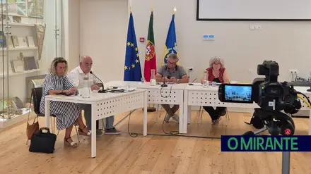 Salvaterra de Magos estreia transmissão online das reuniões de câmara