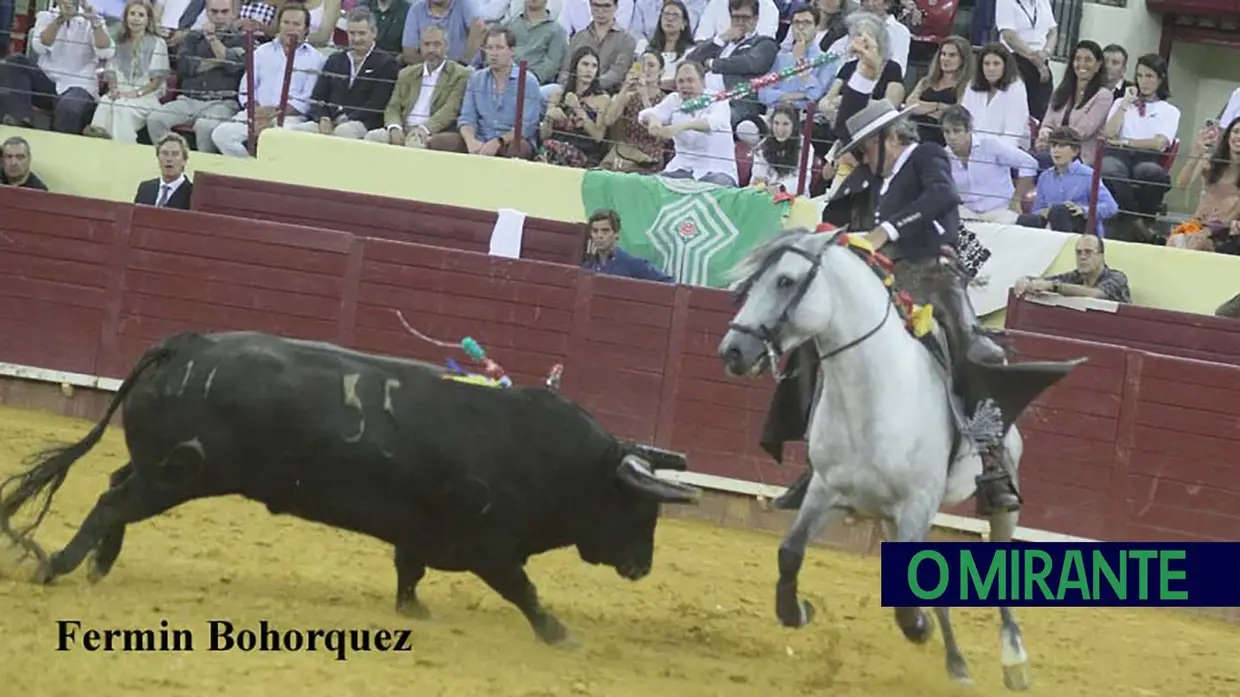 Campo Pequeno recebeu primeira corrida da temporada