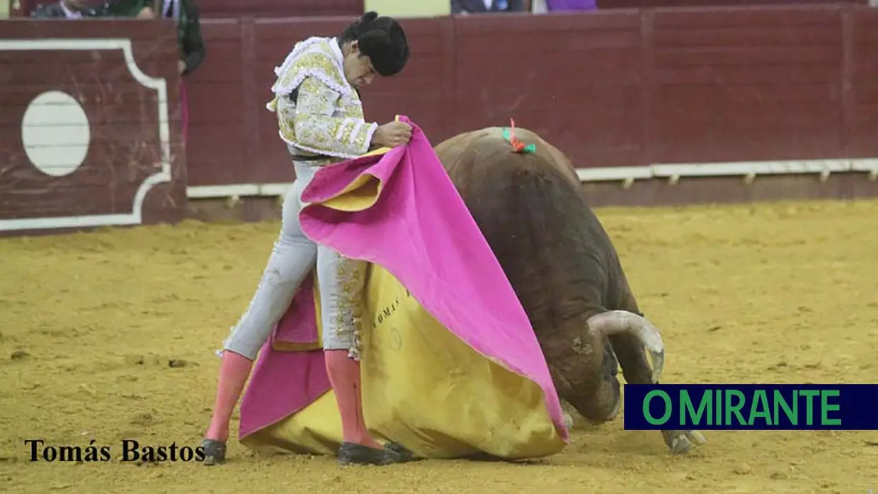 Campo Pequeno recebeu primeira corrida da temporada