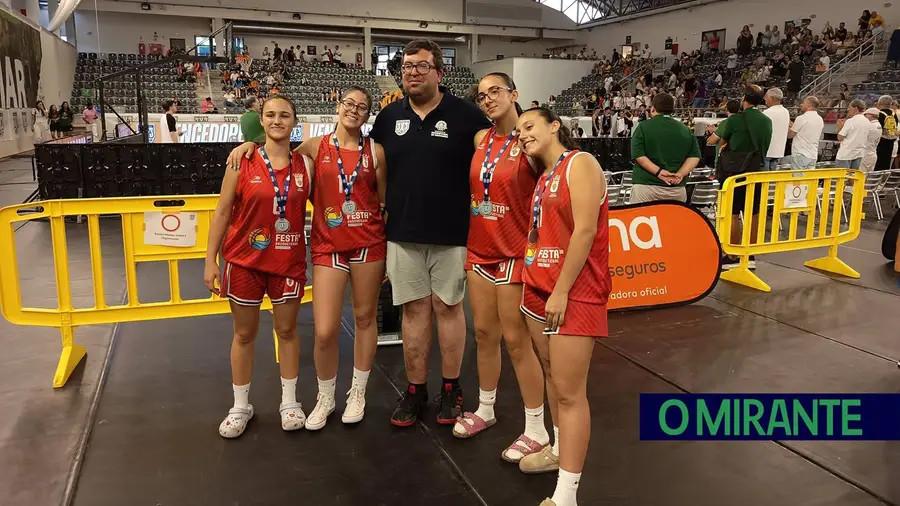 Seleção feminina de Santarém fica a dois pontos do título nacional de basquetebol 3x3