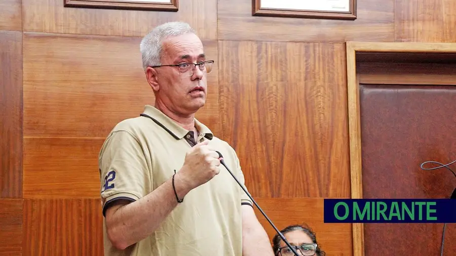 Trânsito gera conflitos entre condutores no Cartaxo e câmara promete reorganizar circulação