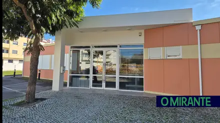 PCP promove concentração por mais atendimento na Segurança Social de Samora Correia