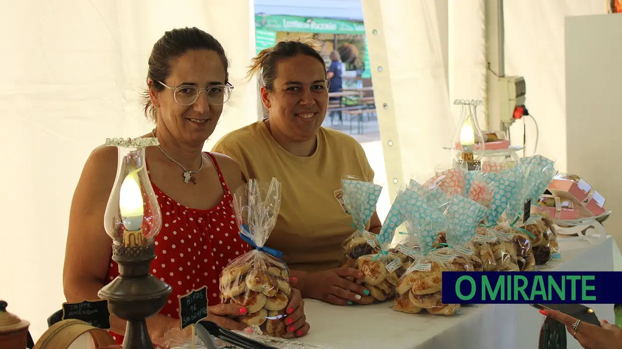 Barrosa deu vida às tradições com a primeira Feira do Bolo Branco
