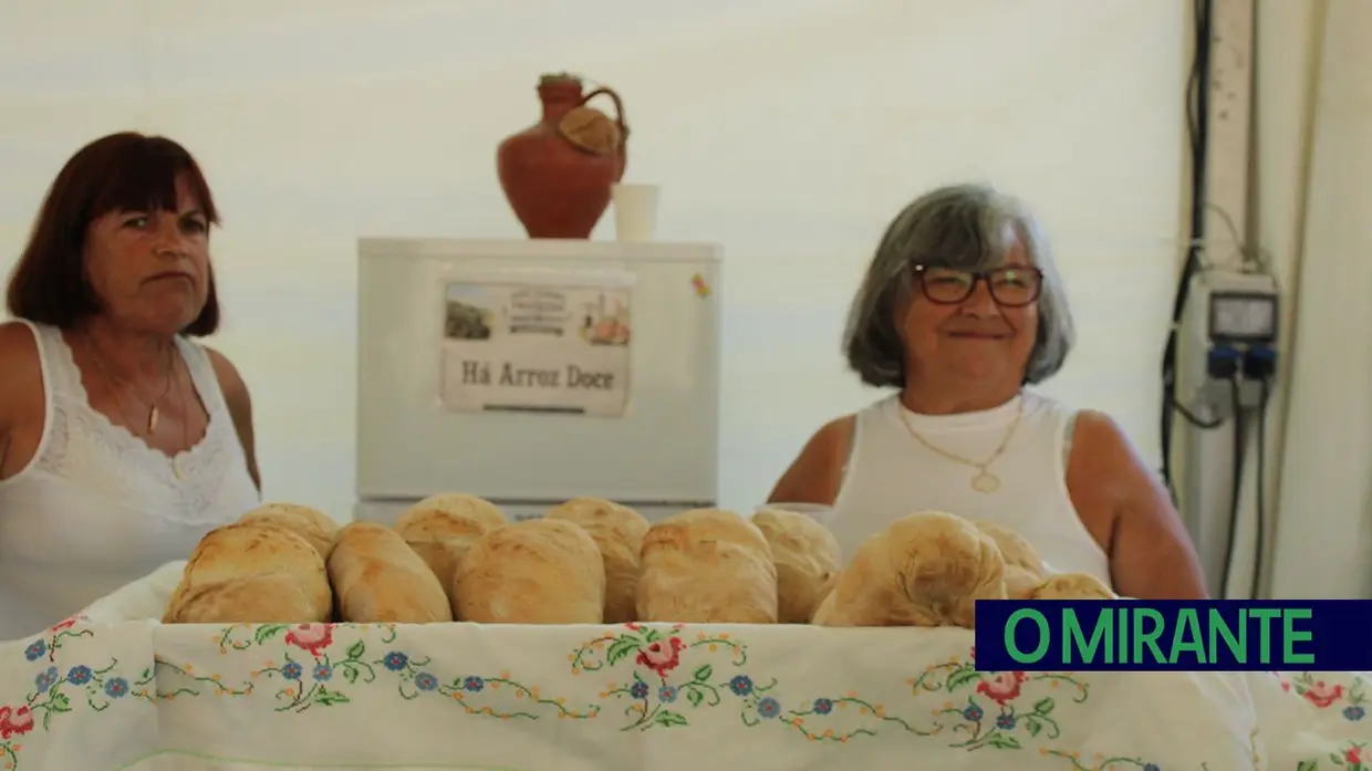 Barrosa deu vida às tradições com a primeira Feira do Bolo Branco
