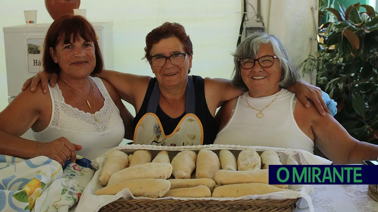 Barrosa deu vida às tradições com a primeira Feira do Bolo Branco
