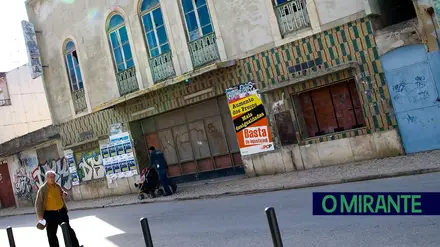 Exigências da IGAC atrasam projecto de reabilitação do Teatro Salvador Marques